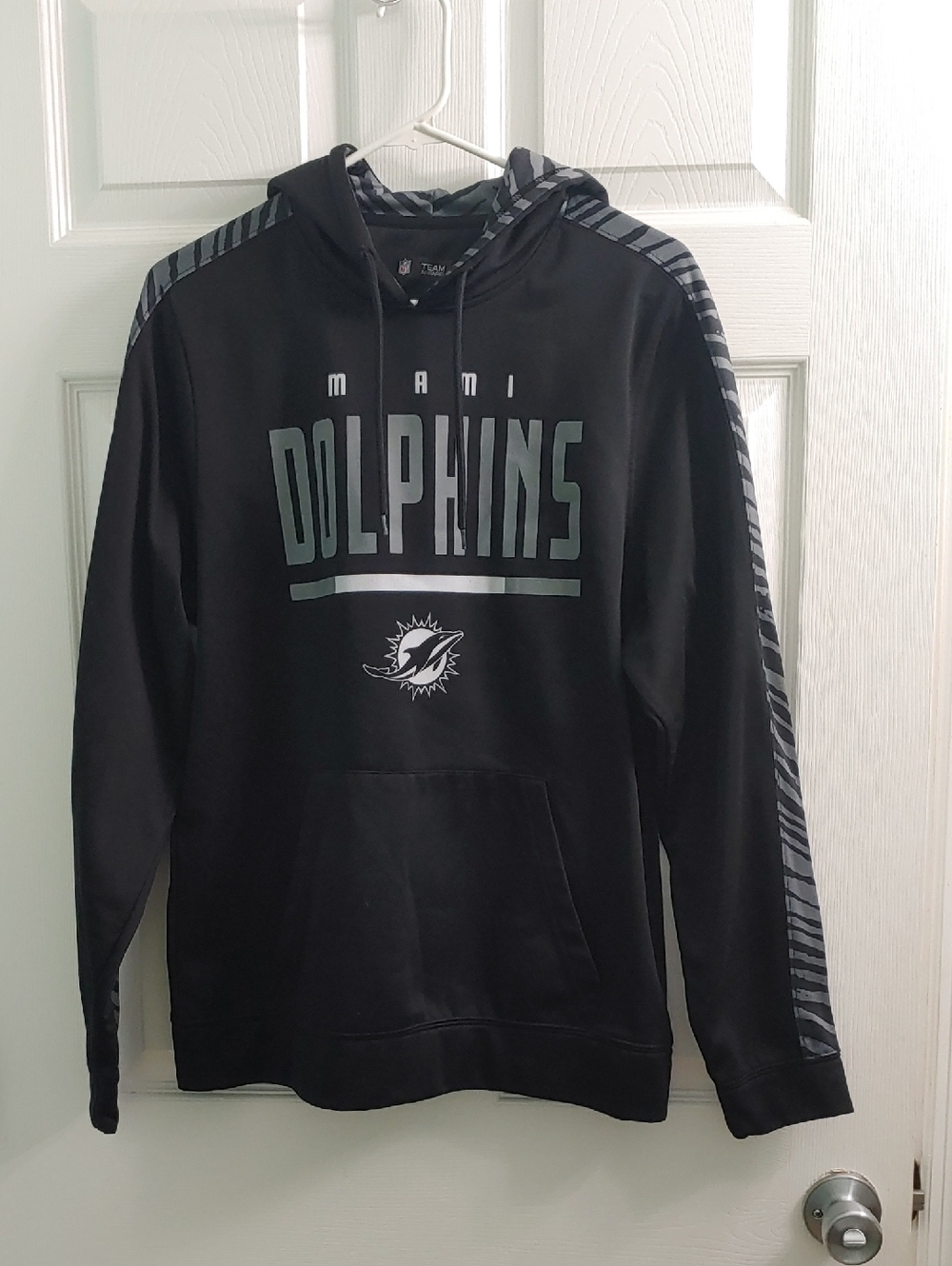 Miami Dolphins Hoodie NFL Team Apparel Black Sweatshirt Unisex Size M